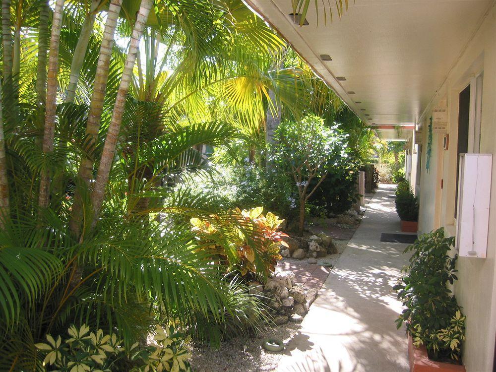 Flamingo Motel & Villas Bonita Springs North Naples 外观 照片